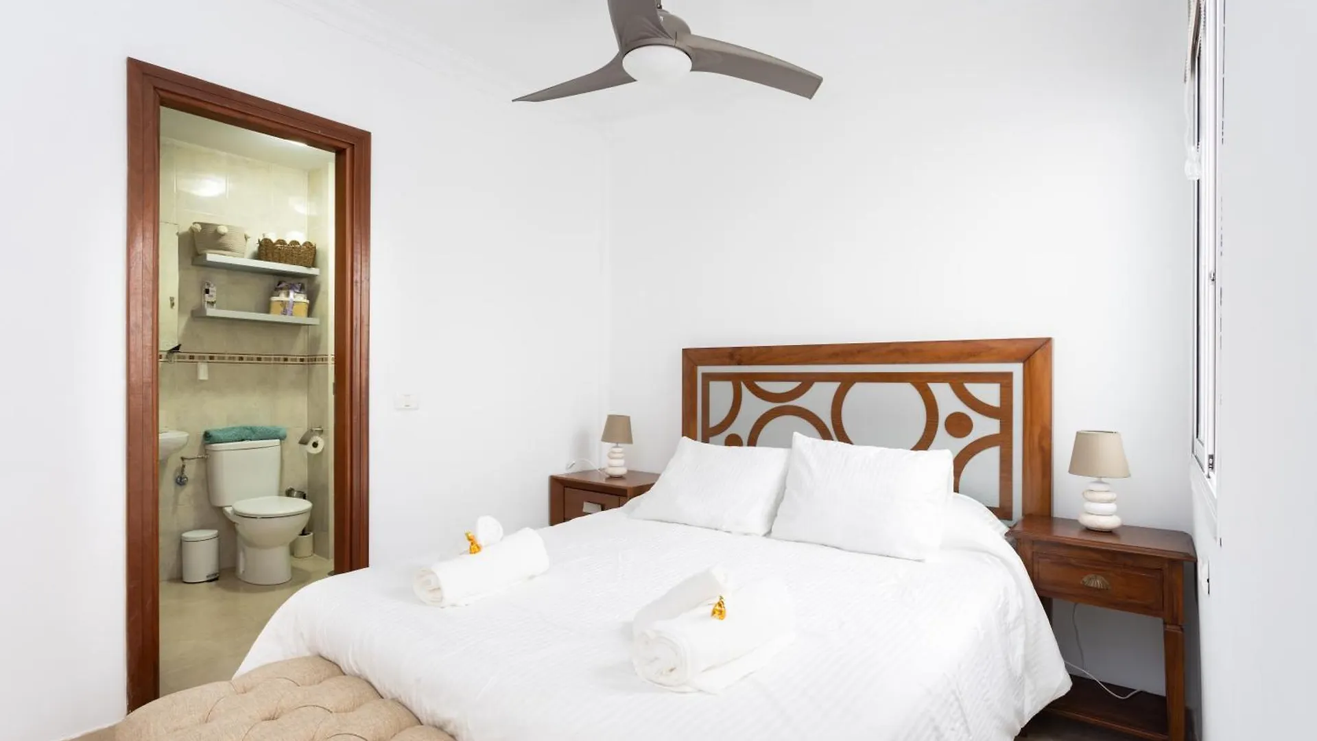 Apartamento Buganvilla Suite La Laguna  0*, La Laguna (Tenerife)